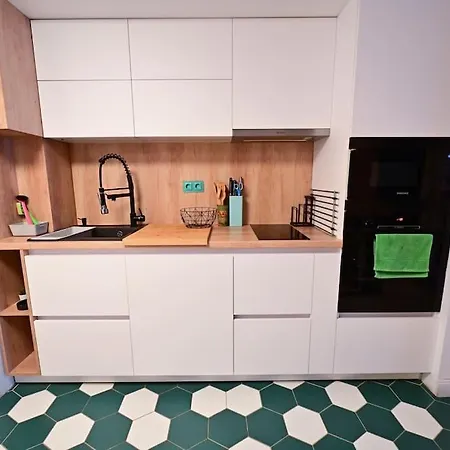 The Oracle Downtown Apartment