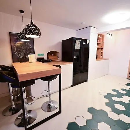 The Oracle Downtown Apartament *