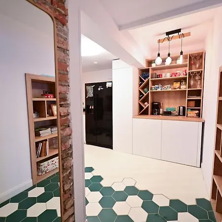 The Oracle Downtown Apartment *